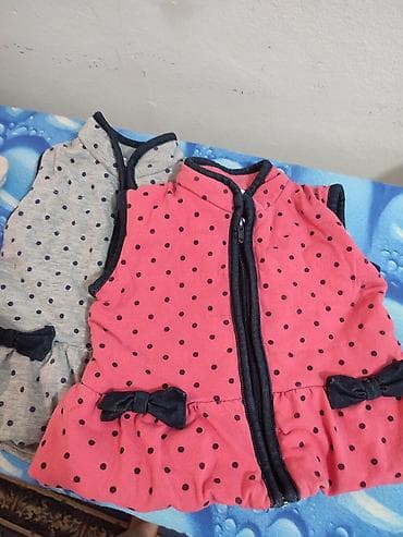 Paket stvari za devojčice uzrasta 1-2 godine Cena 3000 dinara na lalafo.rs — 6 Paket stvari za devojčice uzrasta 1-2 godine Cena 3000 dinara — 6