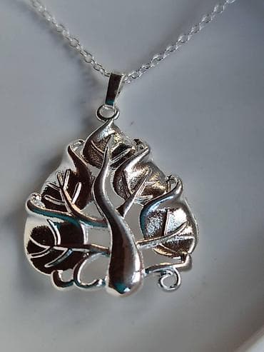 Srebrni lančić sa priveskom Drvo života – žig 925 - Materijal na lalafo.rs — 2 Srebrni lančić sa priveskom Drvo života – žig 925 - Materijal — 2