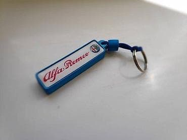 ALFA ROMEO-privezak za ključeve-326 📌 Opis: Sunđerasti privezak za na lalafo.rs — 1 ALFA ROMEO-privezak za ključeve-326 📌 Opis: Sunđerasti privezak za — 1