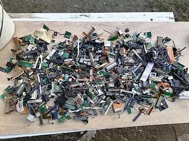 Reciklaza Razne Kartice 25Kg, for everything else ask if you are na lalafo.rs — 9 Reciklaza Razne Kartice 25Kg, for everything else ask if you are — 9