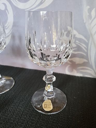 Antiques: Case Tango, kristal,led kristal za vino Nemacke iz 80ih.god. Case at lalafo.rs — 10 Antiques: Case Tango, kristal,led kristal za vino Nemacke iz 80ih.god. Case — 10