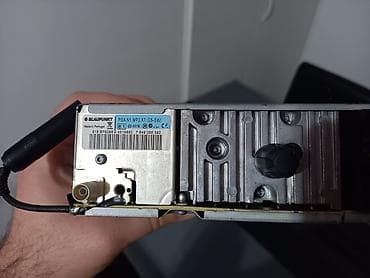 Blaupunkt fabrički auto radio RD4 N1 MP3-03, ispravan radio, cd vrti na lalafo.rs — 6 Blaupunkt fabrički auto radio RD4 N1 MP3-03, ispravan radio, cd vrti — 6