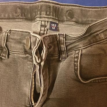 Farmerice skoro nove muske at lalafo.rs — 8 Farmerice skoro nove muske — 8