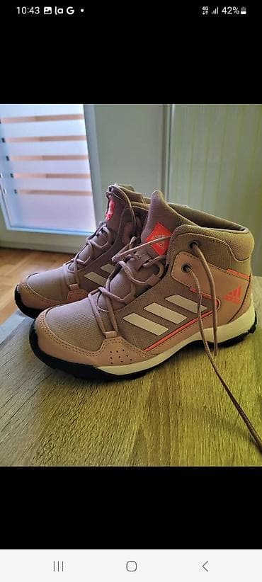 Adidas dečje/omladinske patike – srednje visine (mid) na lalafo.rs — 3 Adidas dečje/omladinske patike – srednje visine (mid) — 3