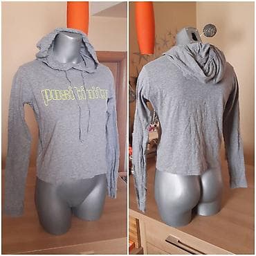 Siva kratka dukserica s kapuljačom FB Sister (XXS). - Model: crop na lalafo.rs — 1 Siva kratka dukserica s kapuljačom FB Sister (XXS). - Model: crop — 1