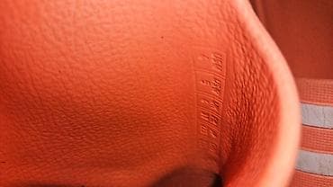 Ballet shoes: Adidas papuče u veličini 37. Bez mane, narandžasto bele at lalafo.rs — 3 Ballet shoes: Adidas papuče u veličini 37. Bez mane, narandžasto bele — 3