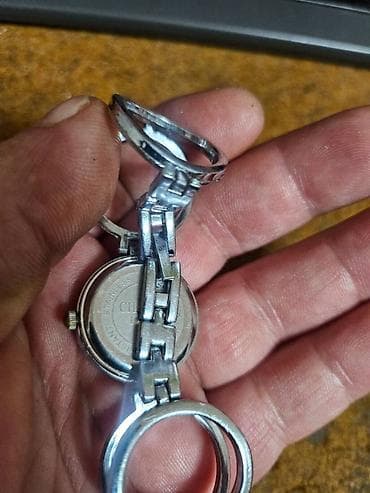 Ženski analogni ručni sat sa logom Chanel Paris. Sat je potpuno na lalafo.rs — 3 Ženski analogni ručni sat sa logom Chanel Paris. Sat je potpuno — 3