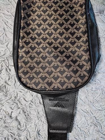 Muške torbice
Snižena Cena 1500 din at lalafo.rs — 6 Muške torbice
Snižena Cena 1500 din — 6