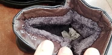 Čizme ženske br. 41 – NOVO! - Model: kratke zimske čizme, crne boje - na lalafo.rs — 2 Čizme ženske br. 41 – NOVO! - Model: kratke zimske čizme, crne boje - — 2