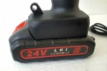 Akumulatorske testere: - Nova i veoma kvalitetna aku testera sa lancem- Snaga: 24V- Mač: 1/4 na lalafo.rs — 1 Akumulatorske testere: - Nova i veoma kvalitetna aku testera sa lancem- Snaga: 24V- Mač: 1/4 — 1