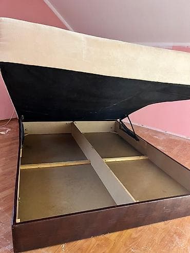 Francuski lezaj sa zicanim jezgrom
2x1,6m na lalafo.rs — 3 Francuski lezaj sa zicanim jezgrom
2x1,6m — 3