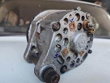 Alternator Lada 2101,2102,2103,2106,2105,2107 Riva, Lada 2121 Niva 1.6 at lalafo.rs — 8 Alternator Lada 2101,2102,2103,2106,2105,2107 Riva, Lada 2121 Niva 1.6 — 8