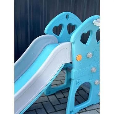 Dečiji tobogan sa košem za košarku – unutra/spolja - Višenamenski na lalafo.rs — 1 Dečiji tobogan sa košem za košarku – unutra/spolja - Višenamenski — 1