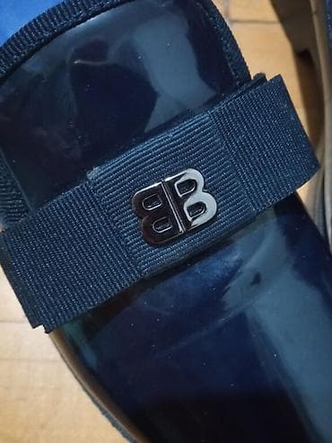 Nove lagane teget cipele, veoma lagane 39, preudobne na lalafo.rs — 2 Nove lagane teget cipele, veoma lagane 39, preudobne — 2