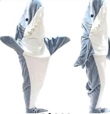 Huggia Ultra Plush Blanket Hoodie – kostim/ćebe ajkula - Toplo, ultra na lalafo.rs — 3 Huggia Ultra Plush Blanket Hoodie – kostim/ćebe ajkula - Toplo, ultra — 3