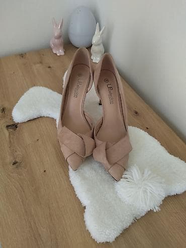 Women's Footwear: Up collection by Mass stikle 38. Jednom obuvene preudobne ali posle at lalafo.rs — 3 Women's Footwear: Up collection by Mass stikle 38. Jednom obuvene preudobne ali posle — 3