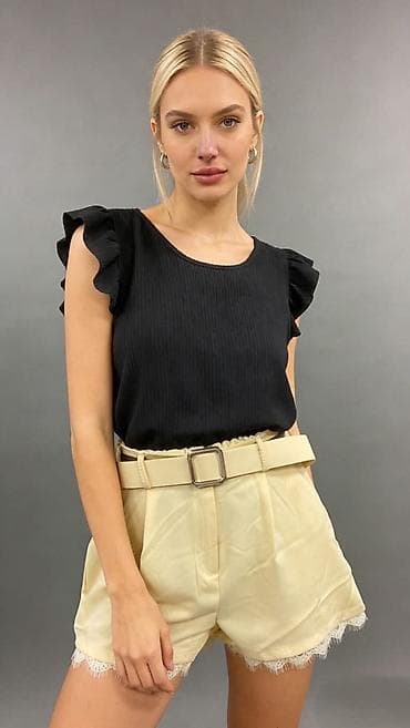 Shorts, Britches: Ženski šorts sa čipkanim rubom i kaišem - Model visokog struka sa at lalafo.rs — 1 Shorts, Britches: Ženski šorts sa čipkanim rubom i kaišem - Model visokog struka sa — 1