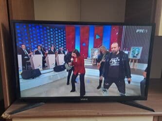 VIVAX Led tv 32s60 T2 Dijagonala 32 inca Zvuk i slika perfektni Uz na lalafo.rs VIVAX Led tv 32s60 T2 Dijagonala 32 inca Zvuk i slika perfektni Uz