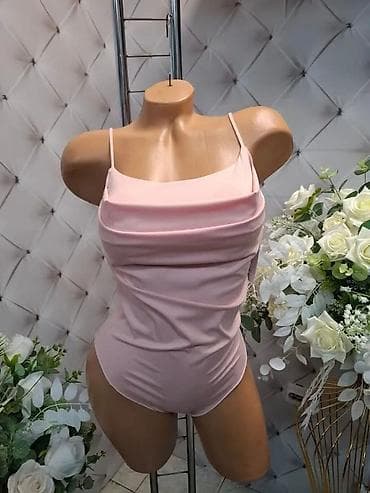 04. suknja 2900
body 2500din na lalafo.rs 04. suknja 2900
body 2500din