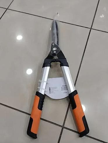 Makaze za zivu ogradu 1.850 din na lalafo.rs — 4 Makaze za zivu ogradu 1.850 din — 4