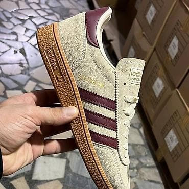 Adidas spezial patike Novo Brojevi 36 do 44, zavisi od modela fb na lalafo.rs — 2 Adidas spezial patike Novo Brojevi 36 do 44, zavisi od modela fb — 2