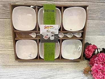 Porcelanski set za posluženje grickalica sa drvenim stalkom - Komplet at lalafo.rs — 2 Porcelanski set za posluženje grickalica sa drvenim stalkom - Komplet — 2