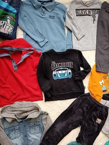 Paket dečije odeće za dečaka, uzrast 4 Materijali pretežno na lalafo.rs — 4 Paket dečije odeće za dečaka, uzrast 4 Materijali pretežno — 4