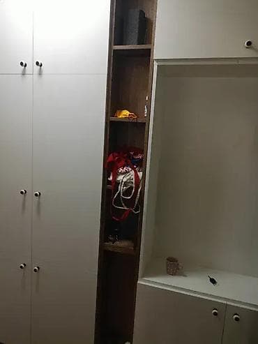 🚪 Predsoblje 3 – Funkcionalan i moderan dizajn! ✔ Materijal: Univer na lalafo.rs — 3 🚪 Predsoblje 3 – Funkcionalan i moderan dizajn! ✔ Materijal: Univer — 3