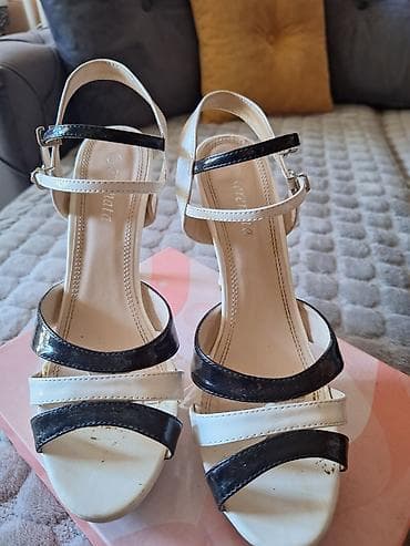 Sandale belo crne lak koza, vrlo elegantne, udobne, sa manjom at lalafo.rs Sandale belo crne lak koza, vrlo elegantne, udobne, sa manjom