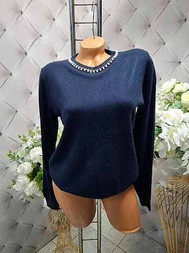 pantalone butiku ali: Ženski džemper sa bisernim aplikacijama oko okruglog izreza. S, M, L na lalafo.rs — 1 pantalone butiku ali: Ženski džemper sa bisernim aplikacijama oko okruglog izreza. S, M, L — 1