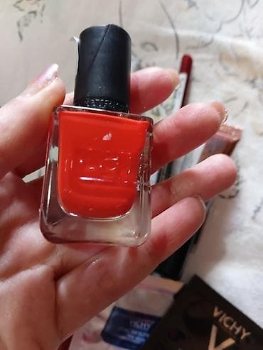 Beauty & Care: Kozmetički set – šminka i skincare mini pakovanja Sadržaj: - Lak za at lalafo.rs — 2 Beauty & Care: Kozmetički set – šminka i skincare mini pakovanja Sadržaj: - Lak za — 2