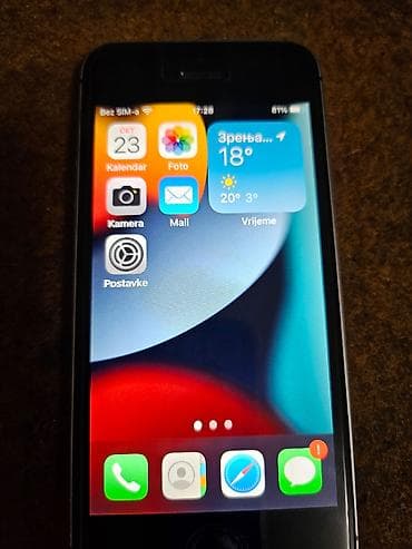 Apple iPhone SE (1. generacija), model MP822DN/A, kapacitet 32 GB.93% na lalafo.rs Apple iPhone SE (1. generacija), model MP822DN/A, kapacitet 32 GB.93%