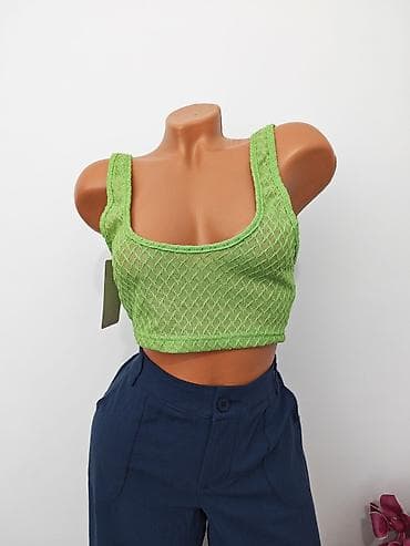 Zeleni pleteni crop top na bretele - Model: kratki top sa širokim na lalafo.rs — 1 Zeleni pleteni crop top na bretele - Model: kratki top sa širokim — 1