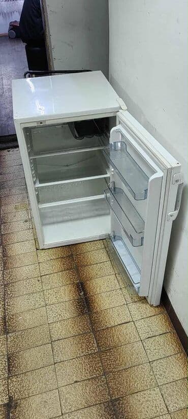 Frižideri: Prodajem frizider na plin 120L. Cena 23000 dinara. Broj telefona na lalafo.rs Frižideri: Prodajem frizider na plin 120L. Cena 23000 dinara. Broj telefona