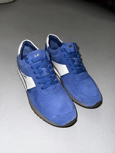 Michael Kors kožne ženske patike – model u sportskom retro stilu. - na lalafo.rs — 5 Michael Kors kožne ženske patike – model u sportskom retro stilu. - — 5