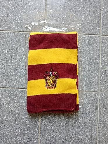 Hari Poter sal Sal iz filma harry potter! Boje i oznaka je od na lalafo.rs — 5 Hari Poter sal Sal iz filma harry potter! Boje i oznaka je od — 5