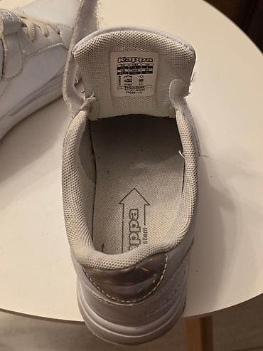 Kappa patike za devojcice u vel 34 Stanje odlicno Nosene samo par puta na lalafo.rs — 4 Kappa patike za devojcice u vel 34 Stanje odlicno Nosene samo par puta — 4