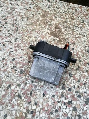 Car Parts: Alfa Romeo GT reostat u kabini. Originalni polovni delovi at lalafo.rs — 1 Car Parts: Alfa Romeo GT reostat u kabini. Originalni polovni delovi — 1