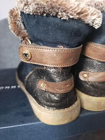 Tom Tailor čizmice broj 37, samo jednom nošene promašen broj, u na lalafo.rs — 1 Tom Tailor čizmice broj 37, samo jednom nošene promašen broj, u — 1