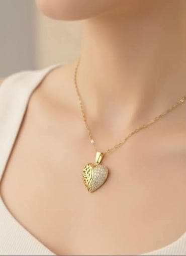 Ogrlica sa priveskom u obliku srca - Dizajn: kombinacija dve teksture na lalafo.rs — 2 Ogrlica sa priveskom u obliku srca - Dizajn: kombinacija dve teksture — 2