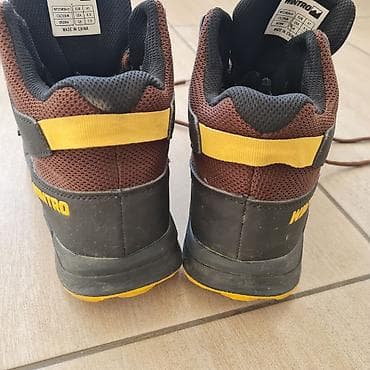 Duboke patike za prelazni period, kao nove, vel.41 at lalafo.rs — 2 Duboke patike za prelazni period, kao nove, vel.41 — 2