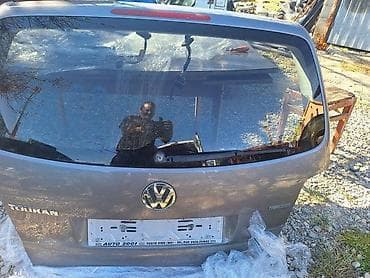 TOURAN GEPEK VRATA ZA VOLKSWAGEN TOURAN OD 2003. DO 2012. GOD na lalafo.rs TOURAN GEPEK VRATA ZA VOLKSWAGEN TOURAN OD 2003. DO 2012. GOD