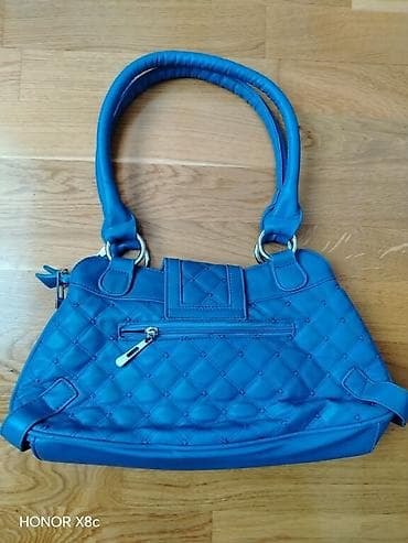 Torba je ocuvana, ima mala ostecenja slika broj 9 i 10 at lalafo.rs — 3 Torba je ocuvana, ima mala ostecenja slika broj 9 i 10 — 3