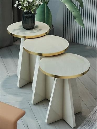 Stilski klub stolovi: Set od 3 klub stolića – moderni trapez nogari, okrugle ploče sa na lalafo.rs — 3 Stilski klub stolovi: Set od 3 klub stolića – moderni trapez nogari, okrugle ploče sa — 3