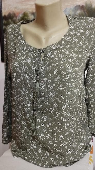 Women's Clothing: Bluza, zelena sa cvetićima, lagana i prijatna za nošenje Pogledajte i at lalafo.rs — 2 Women's Clothing: Bluza, zelena sa cvetićima, lagana i prijatna za nošenje Pogledajte i — 2