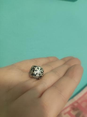 Pandora-pahuljica i drugi srebrni privezak, oba 3600 at lalafo.rs — 4 Pandora-pahuljica i drugi srebrni privezak, oba 3600 — 4