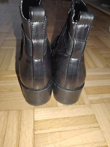 Other: Ankle boots, 37 at lalafo.rs — 4 Other: Ankle boots, 37 — 4