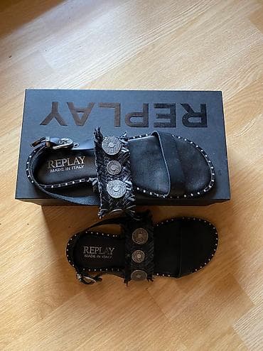 Replay original sandale,broj 38. odgovara broju… 🖤 na lalafo.rs — 1 Replay original sandale,broj 38. odgovara broju… 🖤 — 1