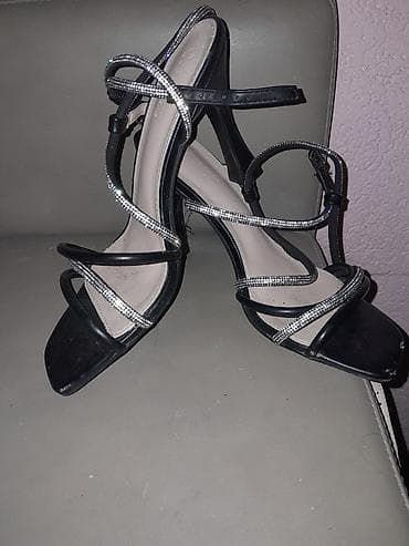 Elegantne ženske sandale na štiklu - Boja: crna - Broj: 39 (označeno na lalafo.rs — 3 Elegantne ženske sandale na štiklu - Boja: crna - Broj: 39 (označeno — 3