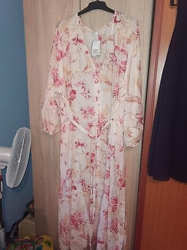 NOVA SA ETIKETOM, samo probana H&m haljina sa cvetnim dezenom na lalafo.rs — 2 NOVA SA ETIKETOM, samo probana H&m haljina sa cvetnim dezenom — 2